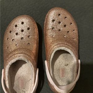 Glitter crocs size 6 juniors fits like a 71/2 women’s